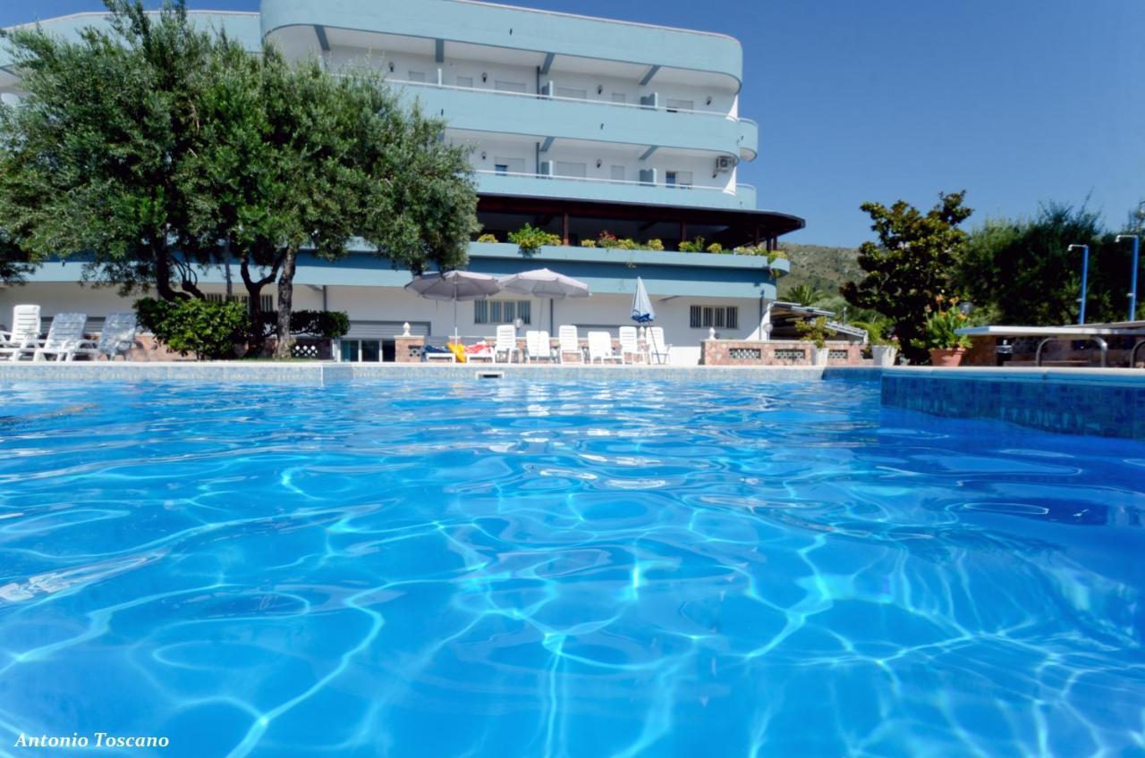 New Hotel Blu Eden Praia a Mare Exterior foto