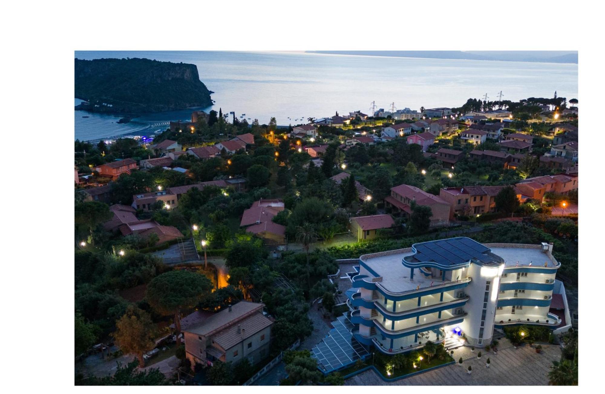 New Hotel Blu Eden Praia a Mare Exterior foto