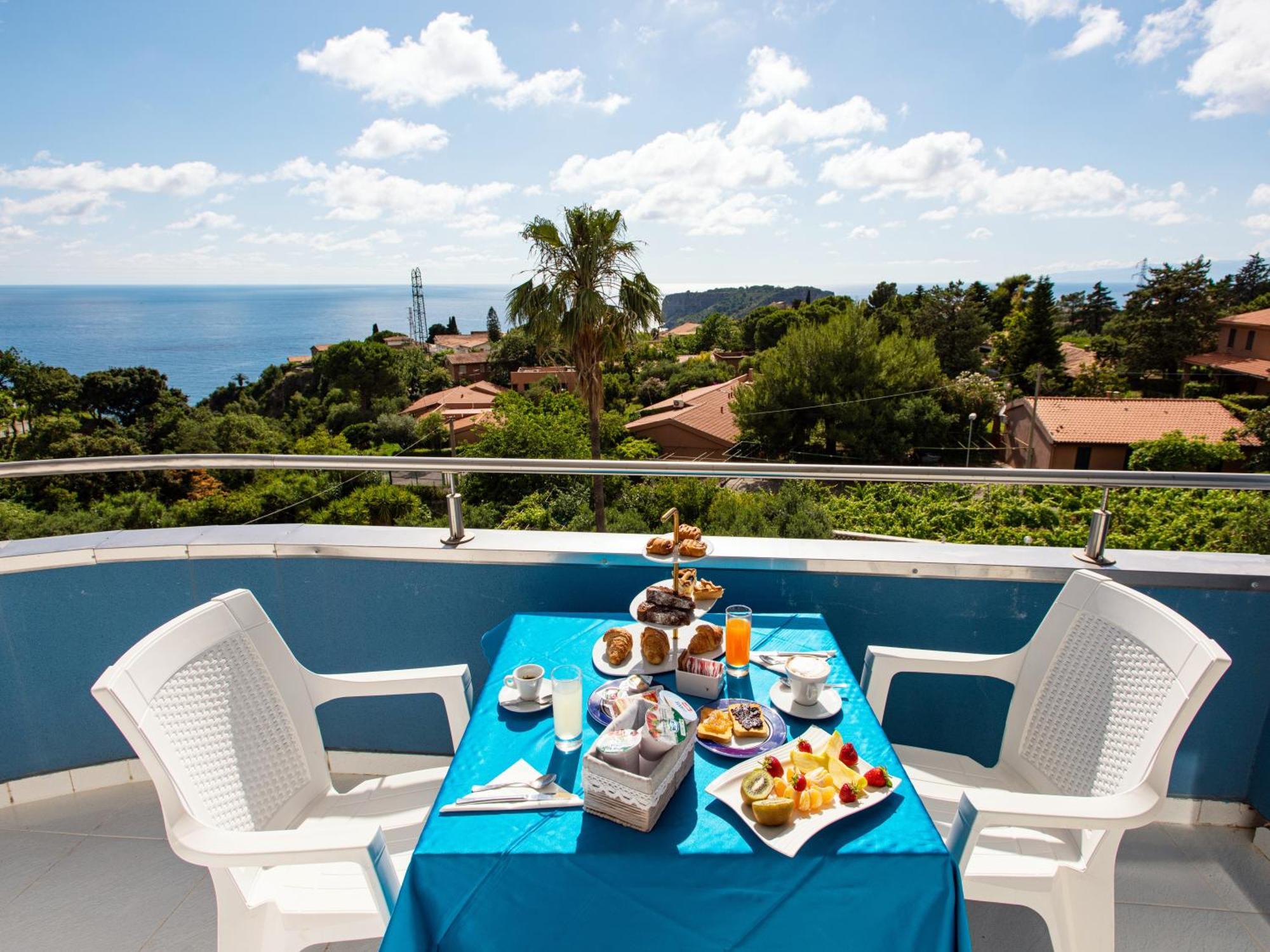 New Hotel Blu Eden Praia a Mare Exterior foto