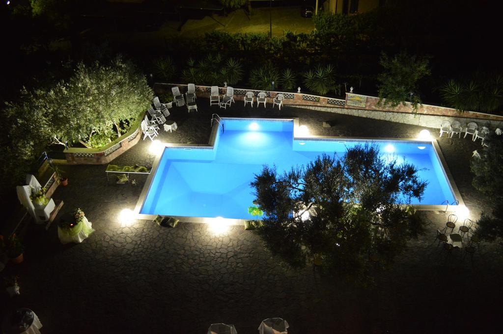 New Hotel Blu Eden Praia a Mare Exterior foto